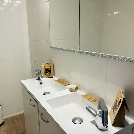Apartment Lovely World - La Nogalera *