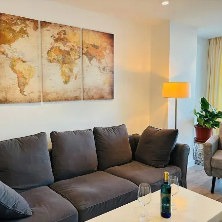 Lovely World - La Nogalera Apartment