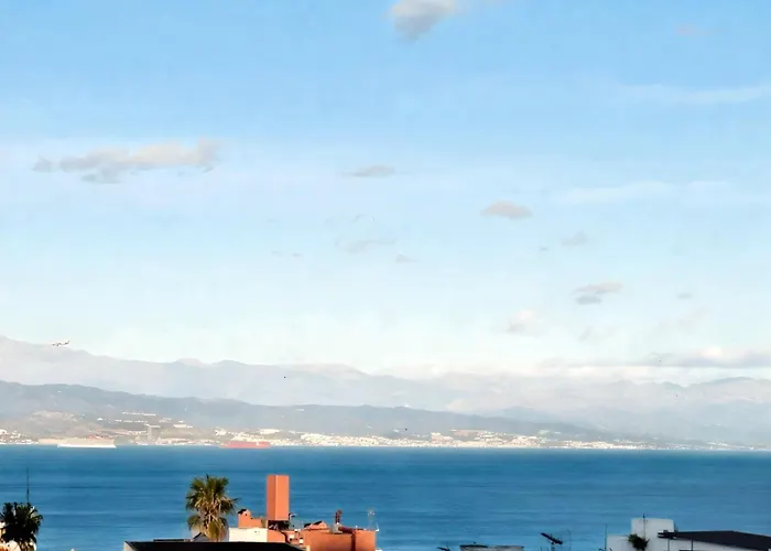 Lovely World - La Nogalera Apartmán