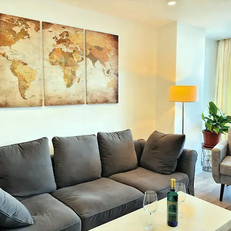 Lovely World - La Nogalera