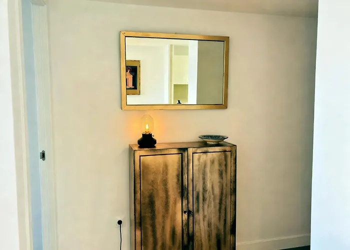 Lovely World - La Nogalera